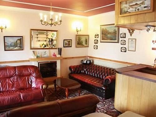 TIR CHONAILL LODGE