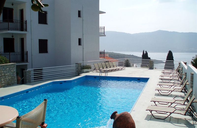 Scorpios Hotel & Suites