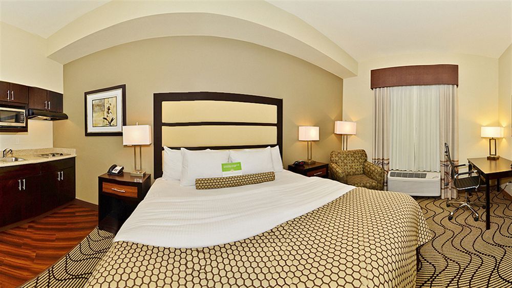 La Quinta by Wyndham Auburn