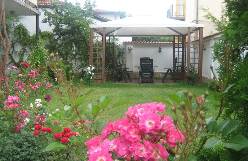 VELINGRAD LA CASA