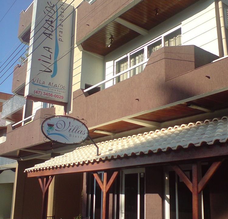 Vila Alaide Praia Hotel
