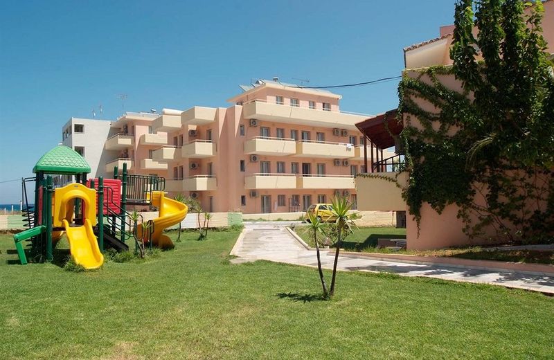 Manousos Sea Studios