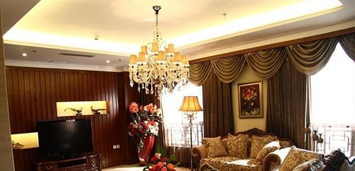 Lintong Grand Hotel - Lingcang