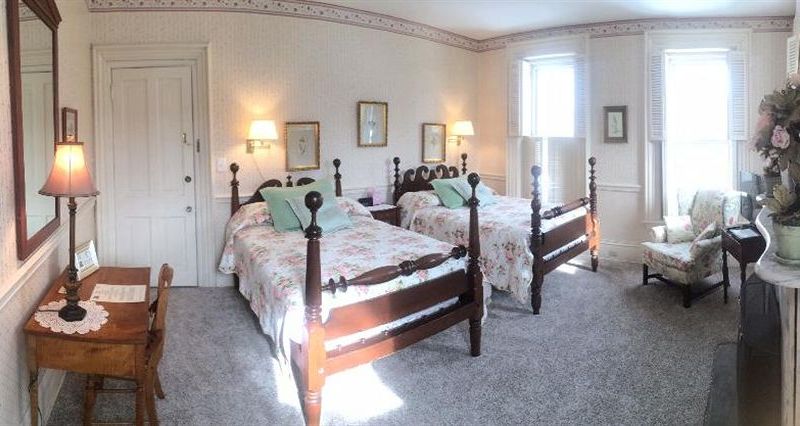 The Inn At The Green