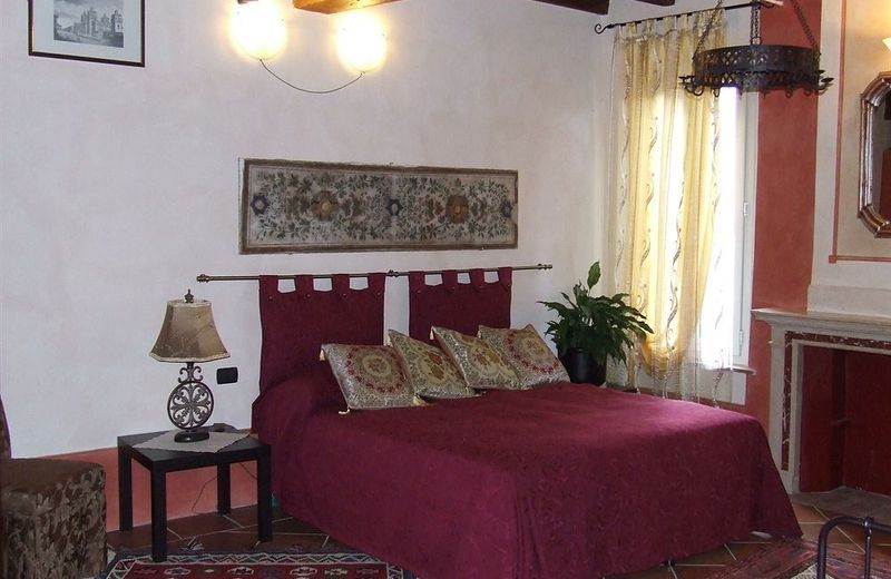 Il Mascherone Bed & Breakfast