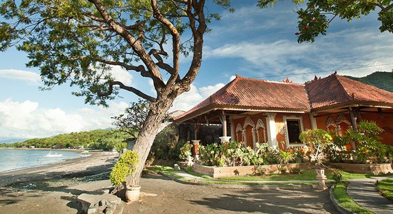 Segara Bukit Seaside Cottages