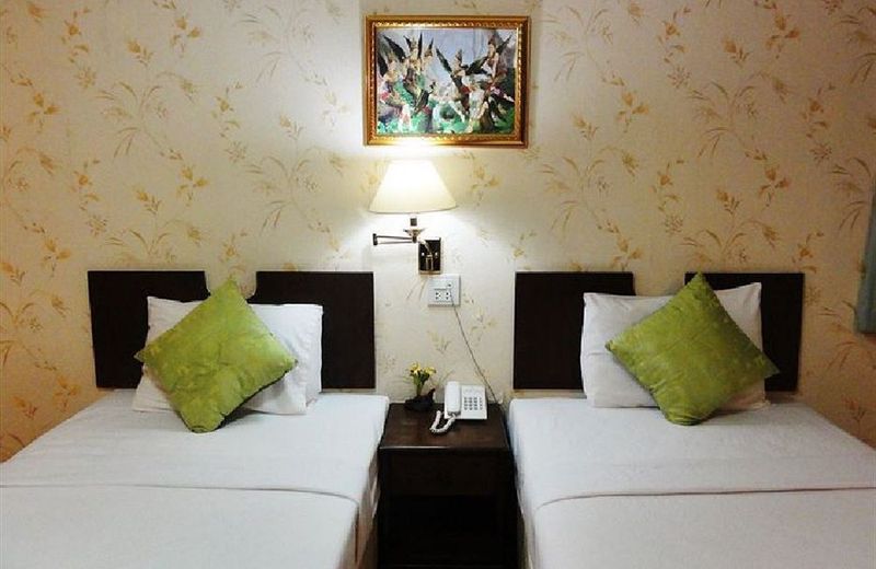 QUEEN LOTUS GUESTHOUSE