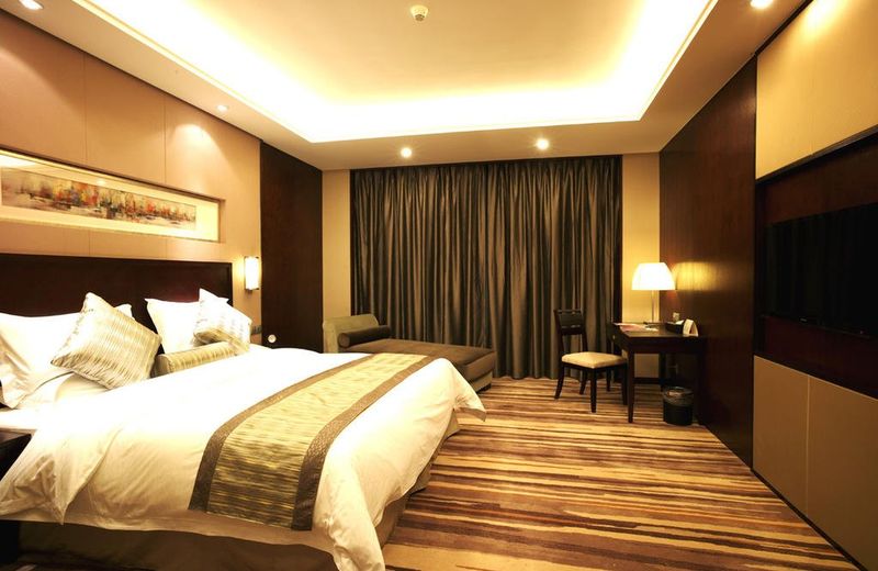 Ramada Suzhou Luzhi