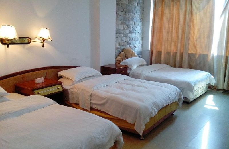 Cong Hua Jing Quan Hotel