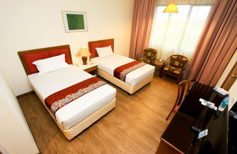 Crystal Crown Hotel Harbour View, Port Klang