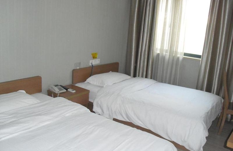 SUPER 8 HOTEL SHANGHAI HONGQIAO AIRPORT BEIDI ROAD
