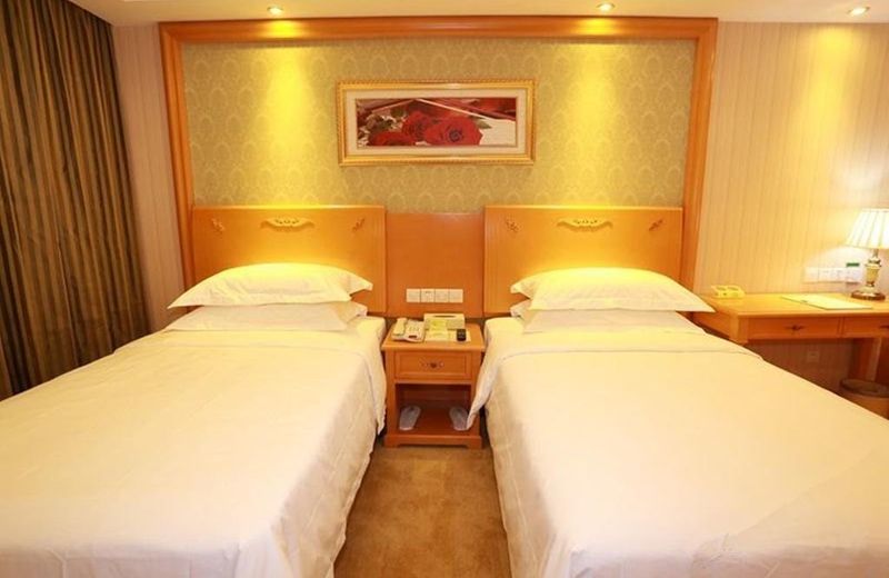 Vienna Hotel Tianjin Huaming