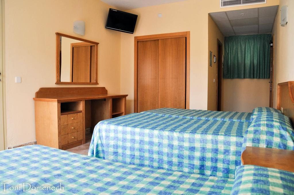 Hotel Iris