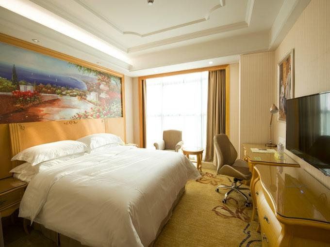 Vienna International Hotel Shenzhen Guangming Avenue