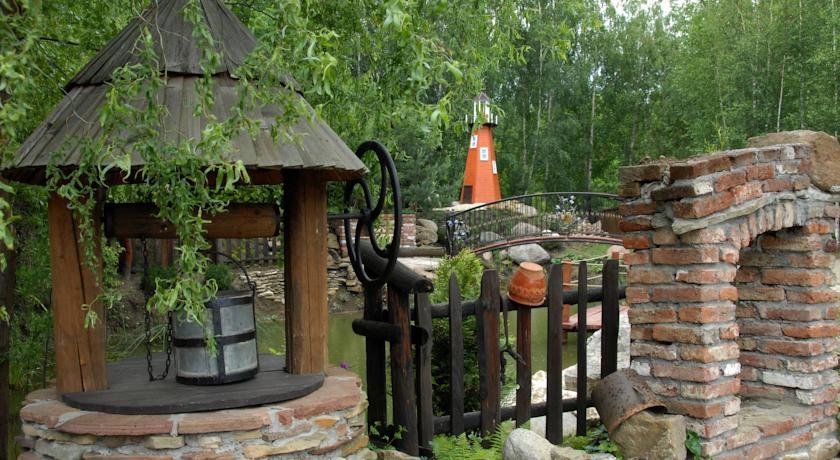 Outdoor Pictures 21