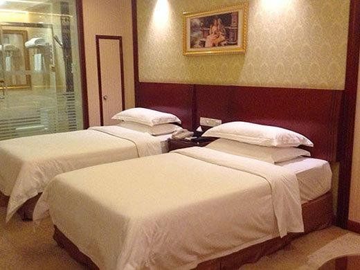Vienna Hotel Huizhou Huiyang Danshui Road