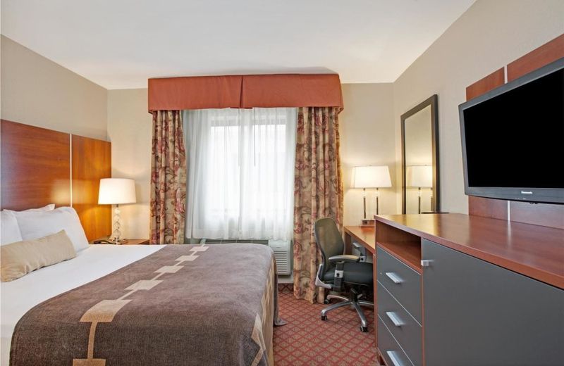 Ramada by Wyndham Staten Island