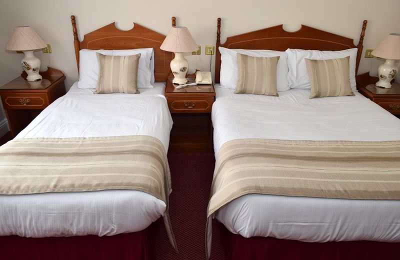 Rhu Glenn Hotel