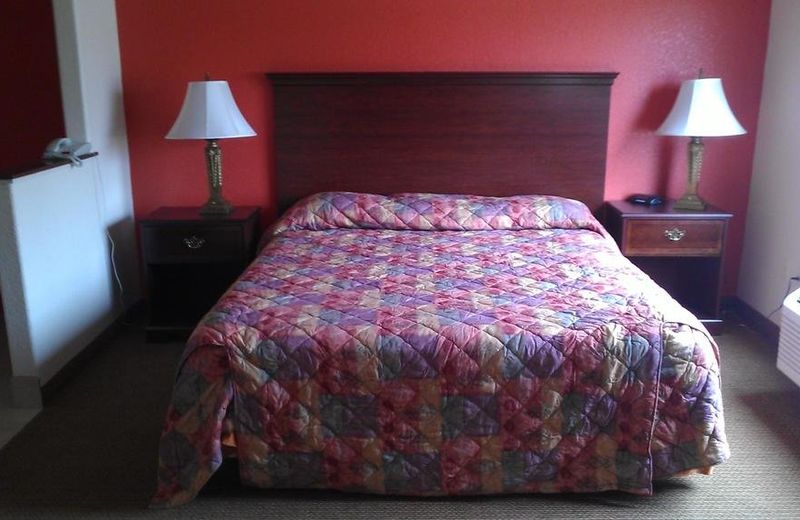 Days Inn & Suites Robinson