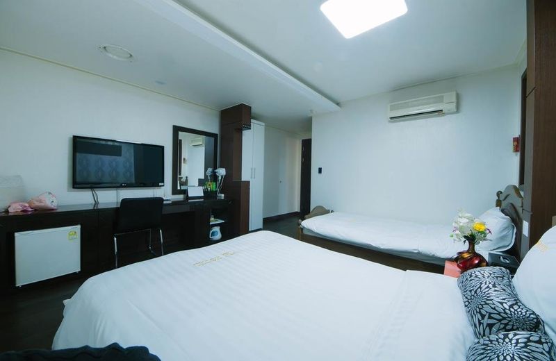 Rex Hotel Cheonan