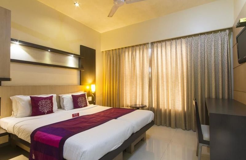Hotel Monarch Guestline in MIDC Rabale, Navi Mumbai