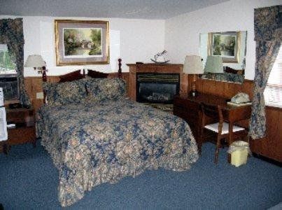 LAZY E MOTOR INN