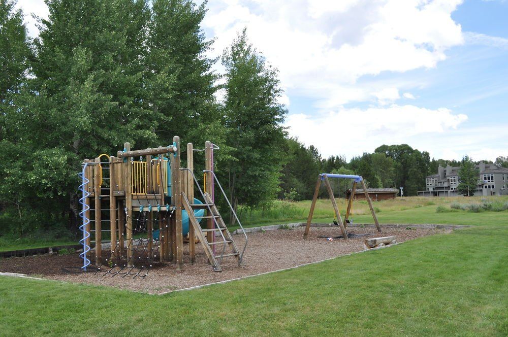 Outdoor Pictures 15
