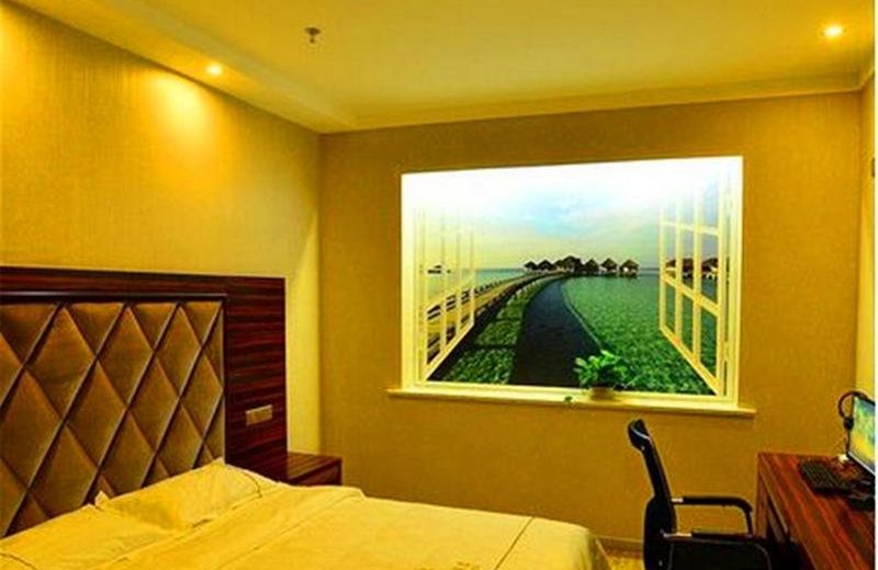 Huafeng Hotel