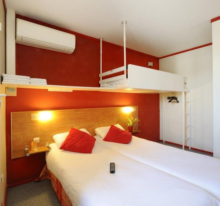 Kyriad Direct Bordeaux Est Lormont