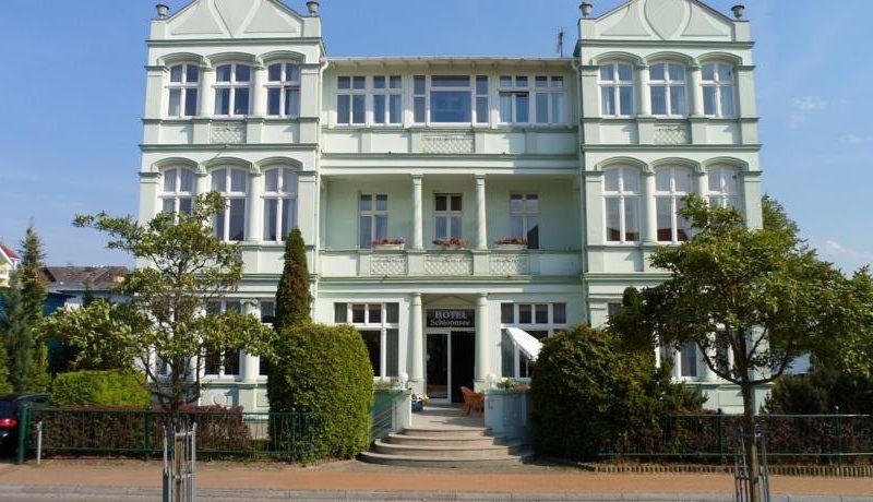 Hotel Schloonsee Garni