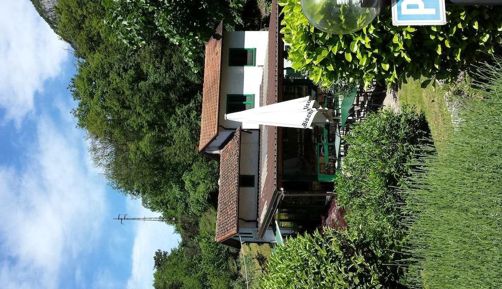 Outdoor Pictures 22