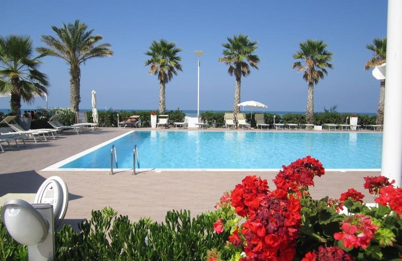 Martur Resort