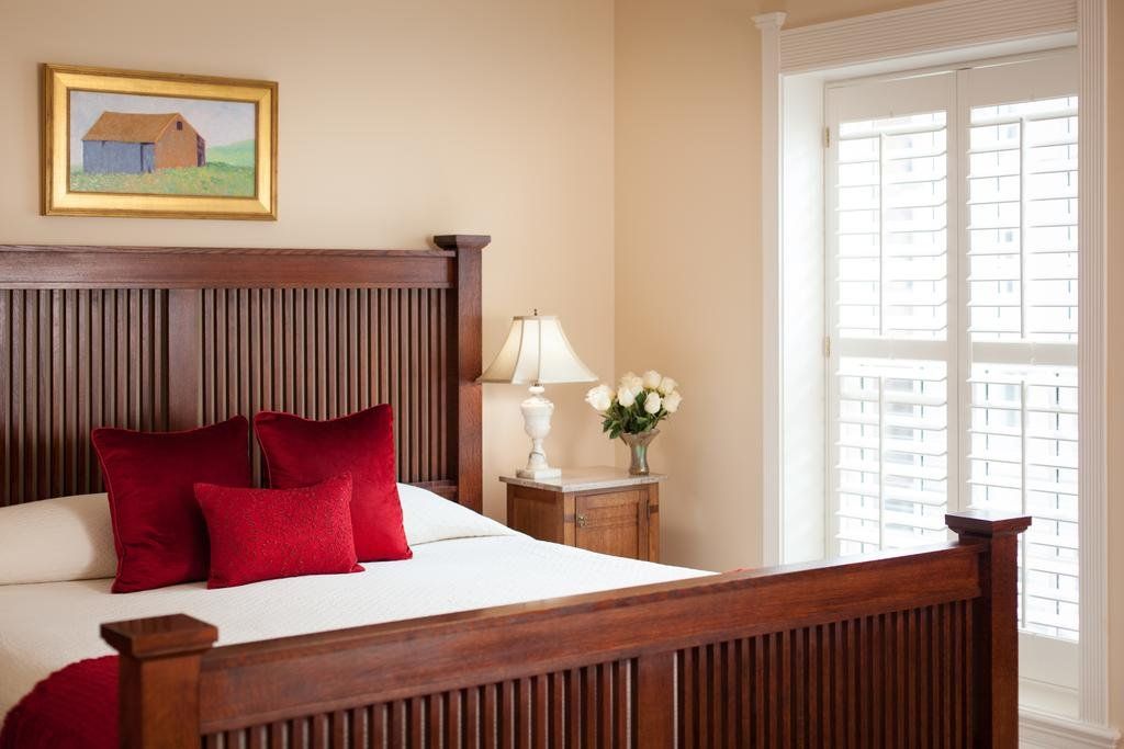Embassy Circle Guest House