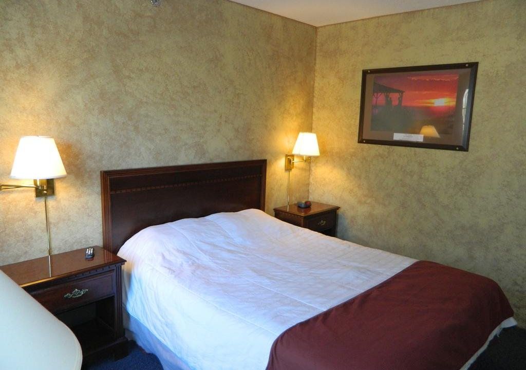 Best Western Hampshire Inn & Suites