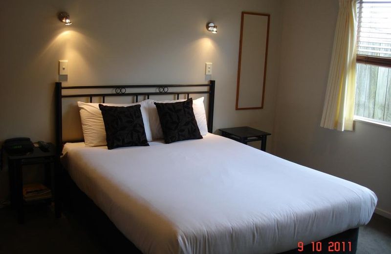 Pacific Coast Motor Lodge