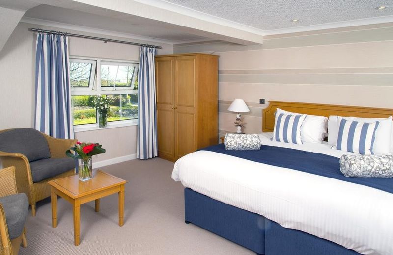 Treglos Hotel