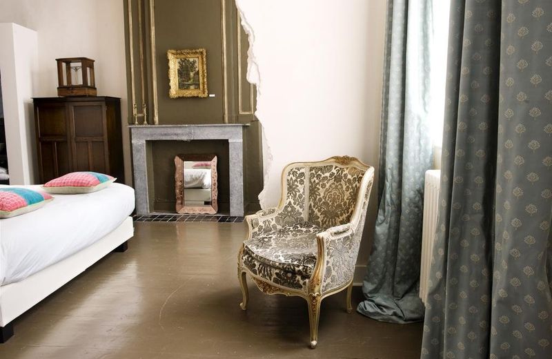Ganda Rooms & Suites