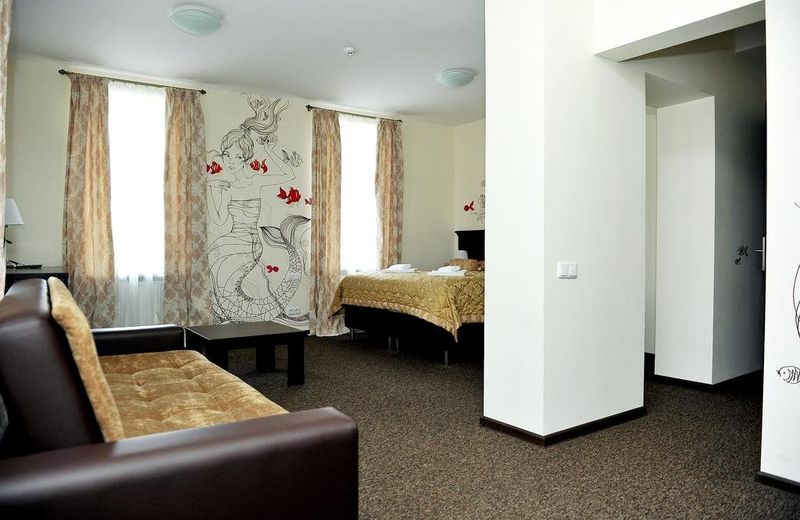 Bohema, Tubinas Hotels
