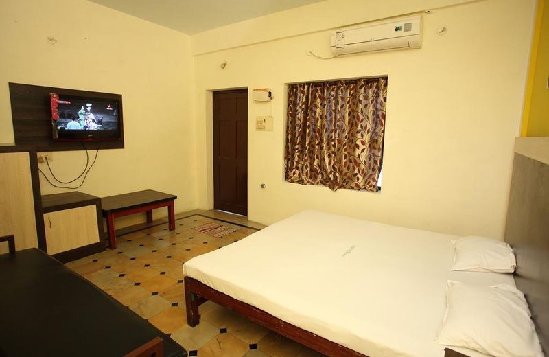 OYO 39387 Ammayii Hotel Resorts