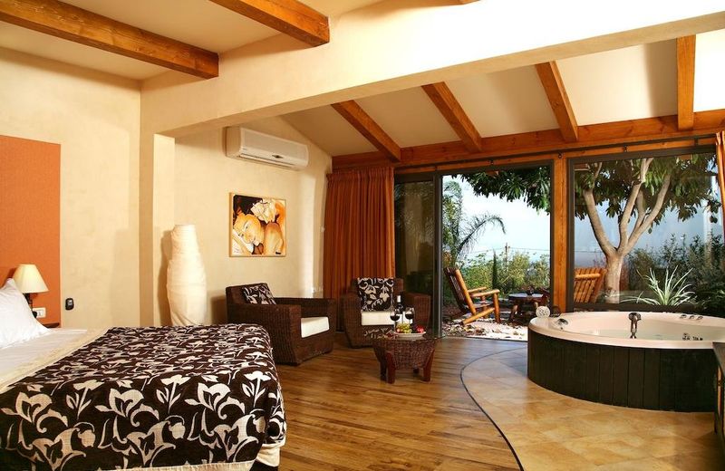 Cnaan Village Boutique Hotel & Spa