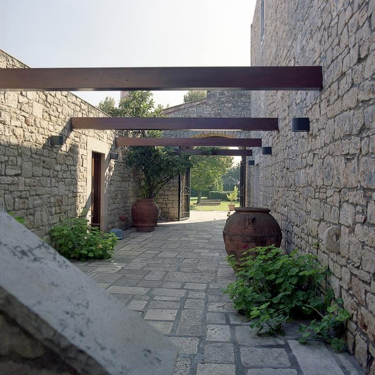 Outdoor Pictures 7