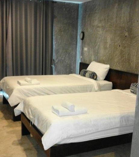 Come Moon Loft Hotel