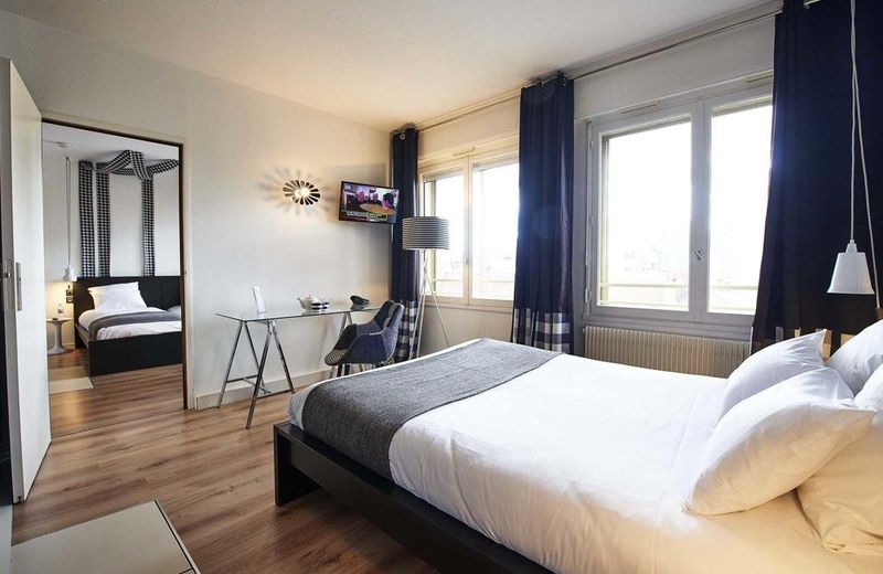 L'aparthoteL LhL