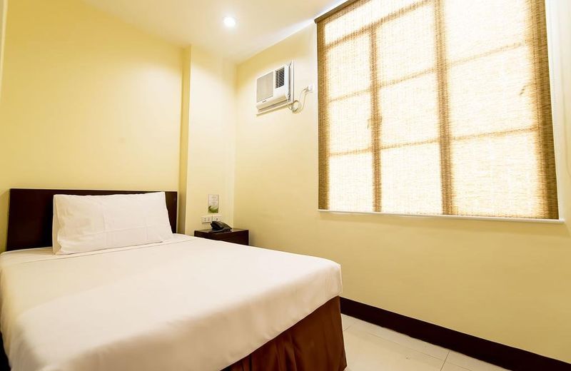 Winzelle Suites