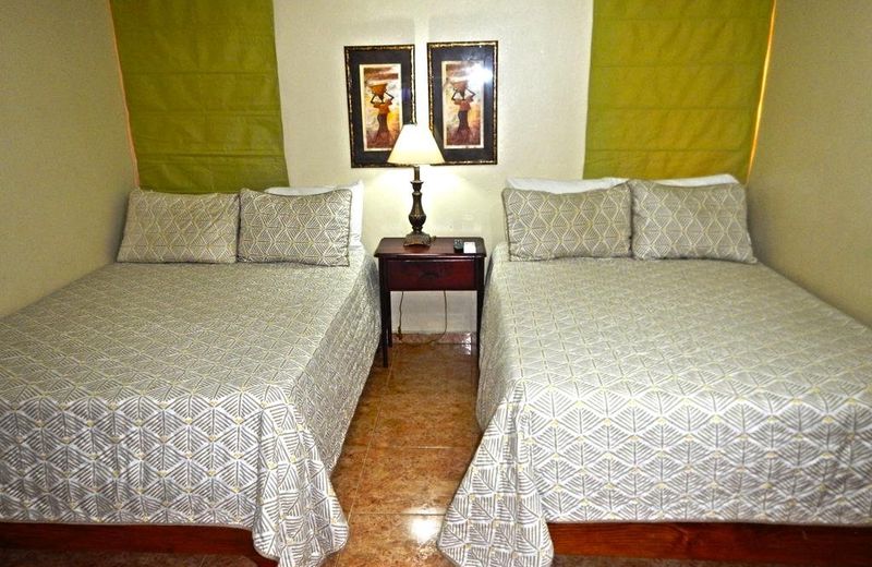 Suite Colonial by Cristi