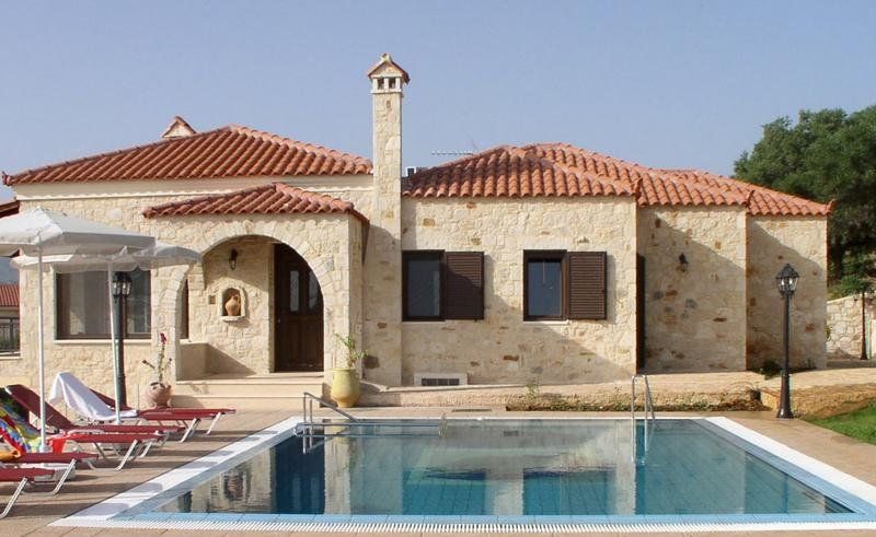 Chania Poolside Resort - Panoramic Seaview Lodging
