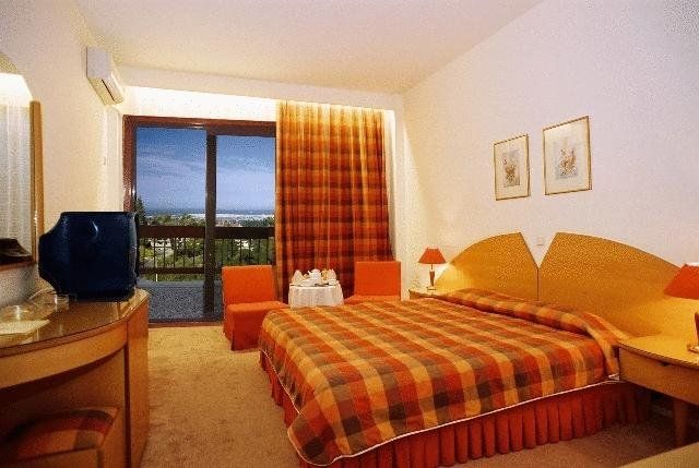 Nepheli Hotel