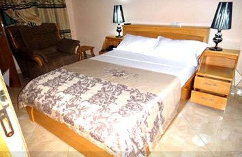 Brookvale Hotel