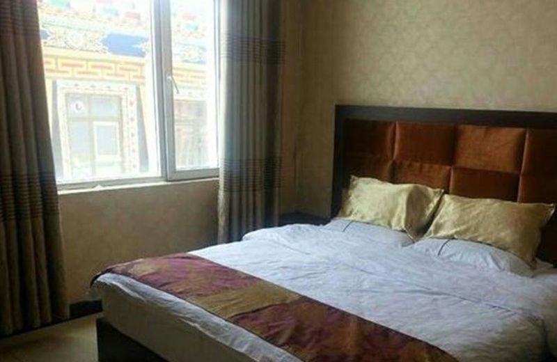 Yufu Business Hotel