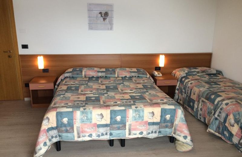 HOTEL ROMA